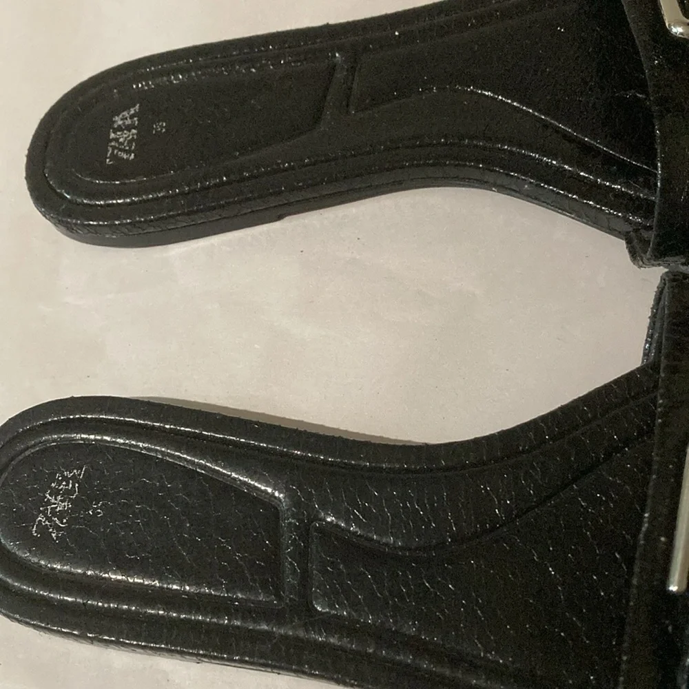 Zara Black Sandals with Silver Hardware - Picture 3 of 9